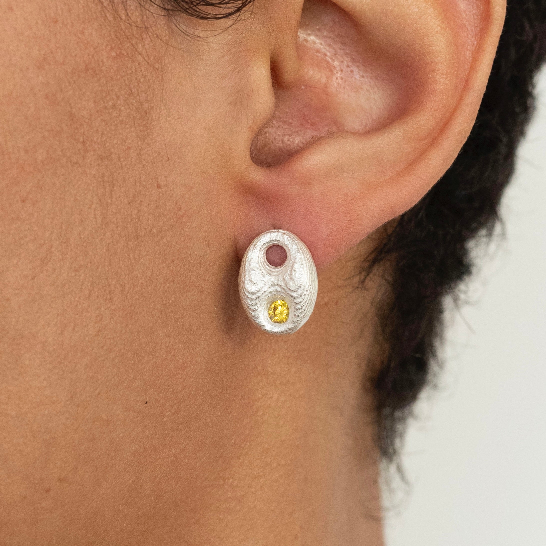 Stoned Bean Earring