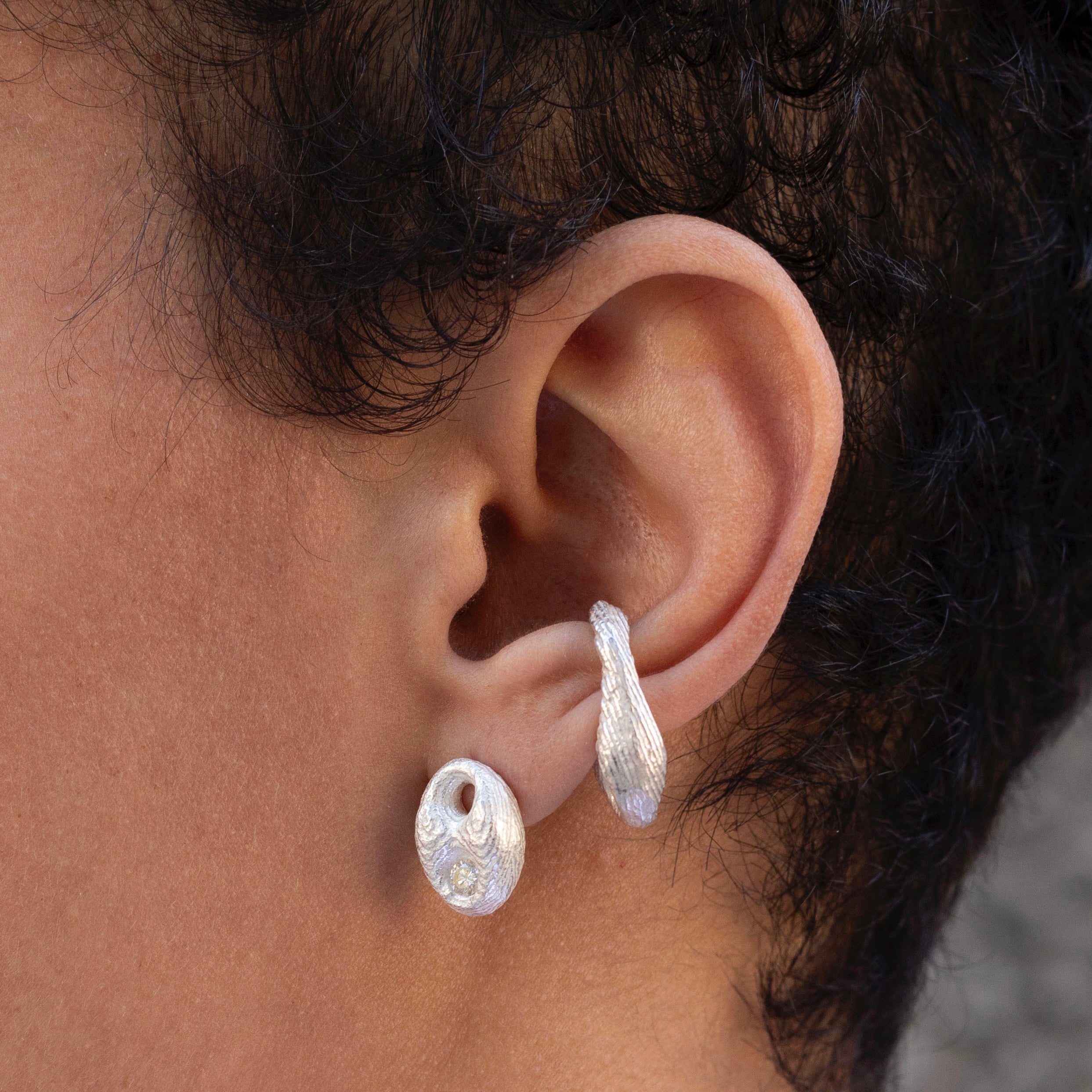 Stoned Bean Earring