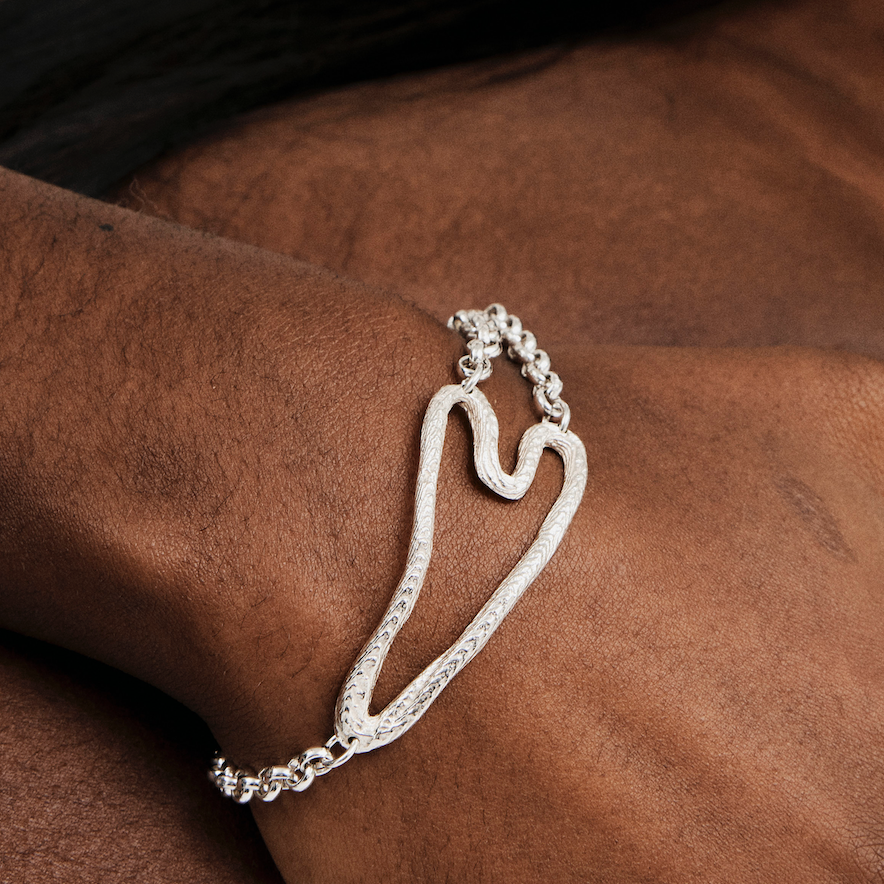 Stretched Thick Bracelet